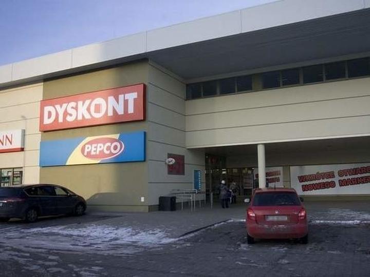Gdzie kupić czerwoną torebkę
