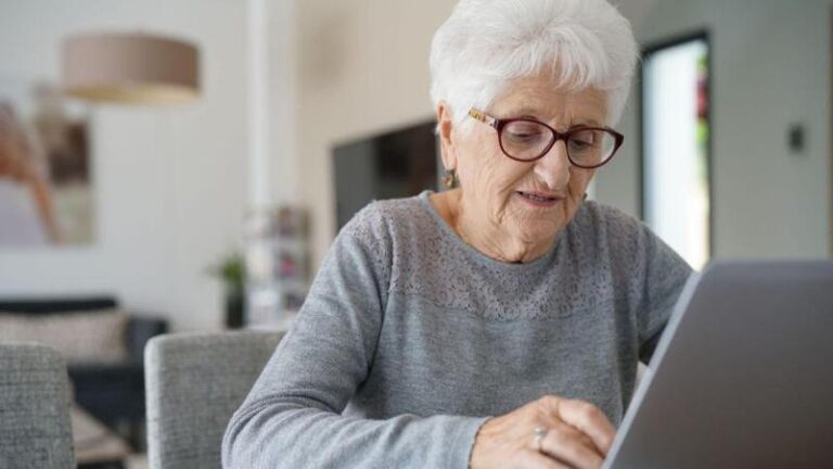 Jak skutecznie odliczyć zakup leków w PIT i zaoszczędzić na podatkach?