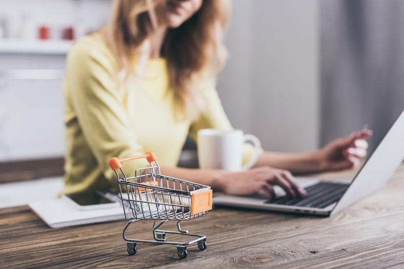 Zakupy online – jak zapewnić sobie bezpieczeństwo w sieci?