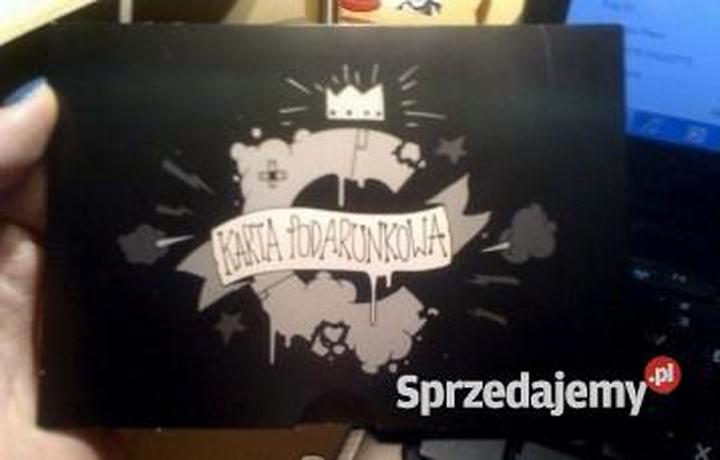 Zakupy online z kartą Cropp