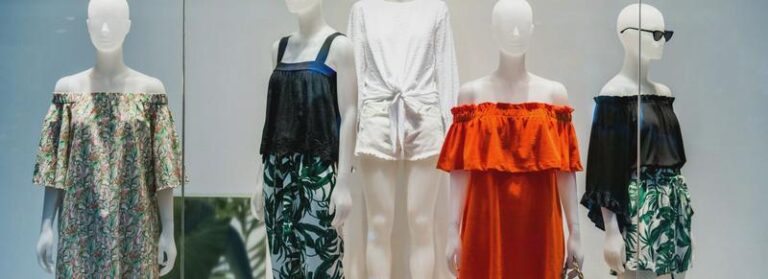 Skuteczne strategie, jak poprawić sprzedaż w sklepie odzieżowym