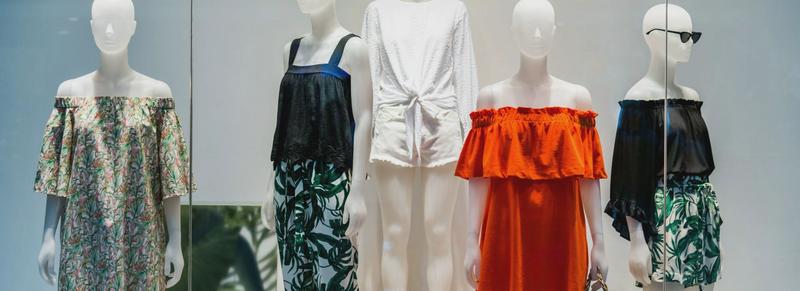 Skuteczne strategie, jak poprawić sprzedaż w sklepie odzieżowym