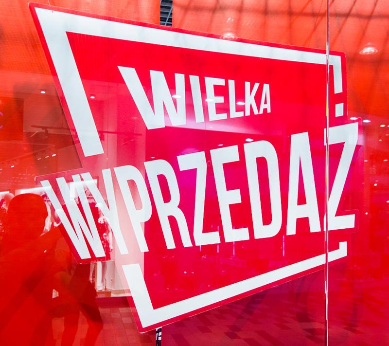 Kiedy wyprzedaże w sklepach – sprawdź najlepsze okazje w tym sezonie!