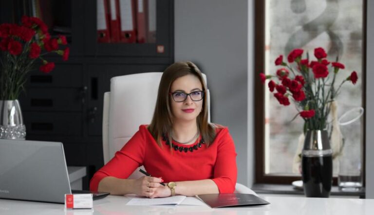 Jakie są faktyczne koszty notariusza przy zakupie działki?