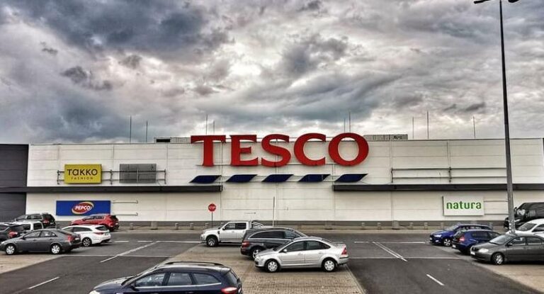 Odkryj, Co Znalazłes W Pasażu Tesco w Jeleniej Górze – Przewodnik po Sklepach