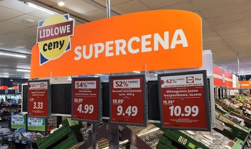 Obostrzenia w handlu