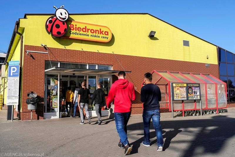 Wpływ na lokalne społeczności